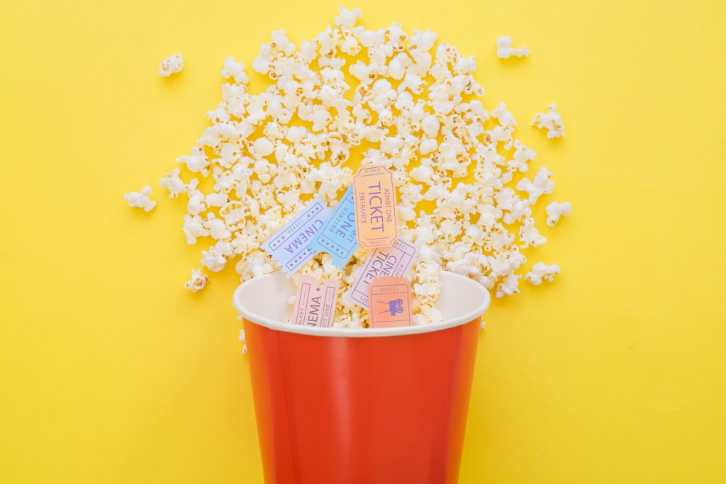 21 ingenious ways to buy discount movie tickets and save 50 a month
